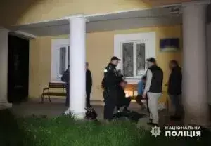 Фото з місця затримання підозрюваного