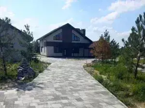 Вибираємо якісну бруківку