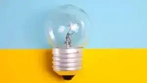 Чернівчан закликали економити електроенергію