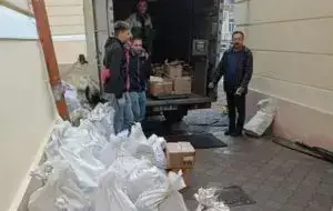 Утилізація російських книг / Фото: facebook.com/gala.abramuk