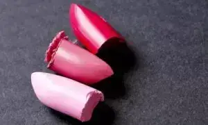 Різні відтінки помади / Фото ілюстроване
