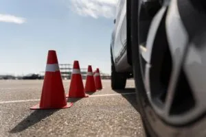 Автошкола в Києві: особливості навчального процесу та важливі переваги