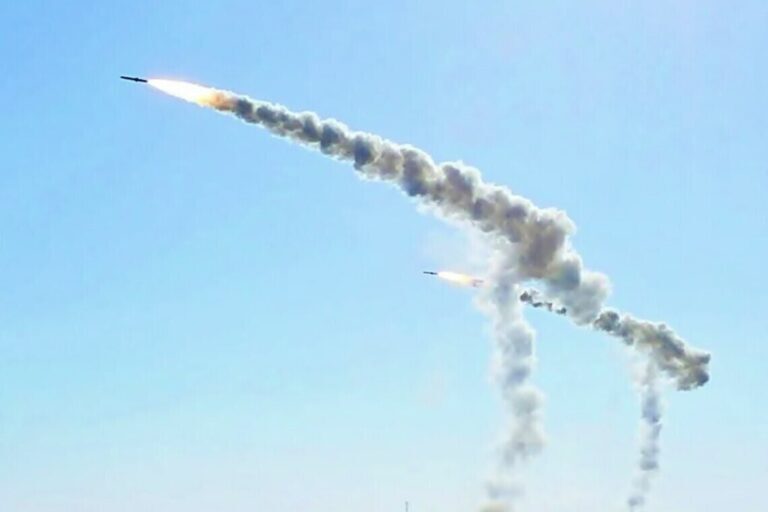 Ракетні обстріли