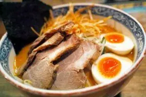 Важные шаги при открытии кафе с японской кухней: советы и нюансы