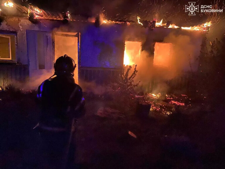 Ліквідація пожежі в Сокирянах