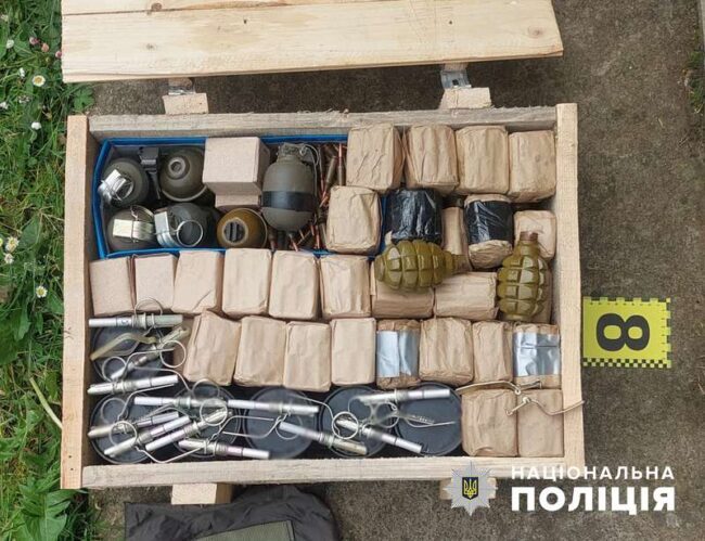 Вилучені боєприпаси