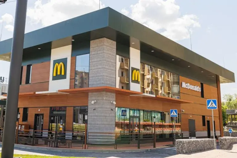 МcDonald's у Чернівцях