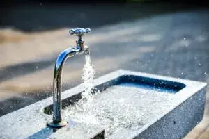 У Чернівцях 10 вересня відключили воду