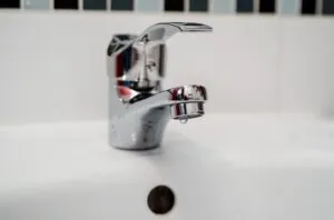 Вода