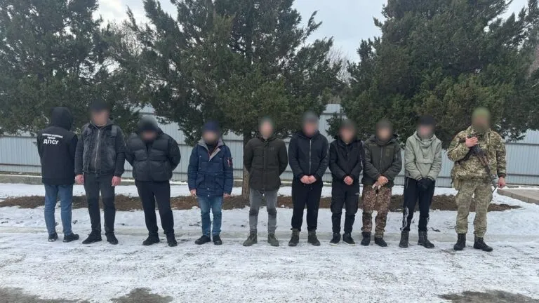 Ухилянти та їх провідники