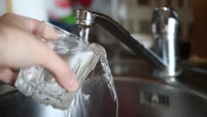 Немає води
