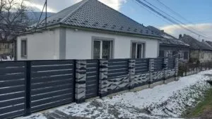 Стилі парканів: від класики до модерну – який підійде вашому будинку?