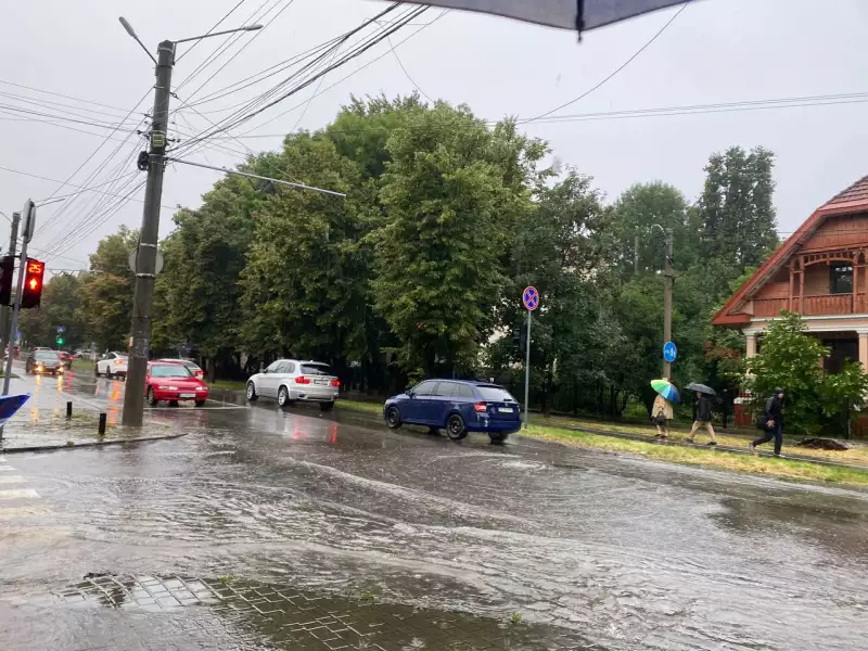 Чернівці затопило від сильної зливи Чернівці затопило від сильної зливи