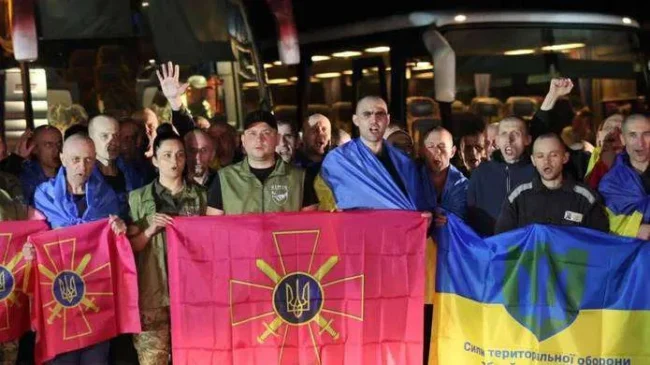 Троє мешканців Буковини повернулись з полону