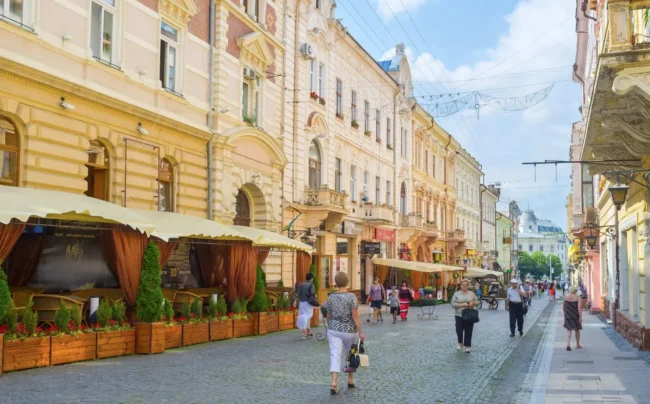 Життя в Чернівцях