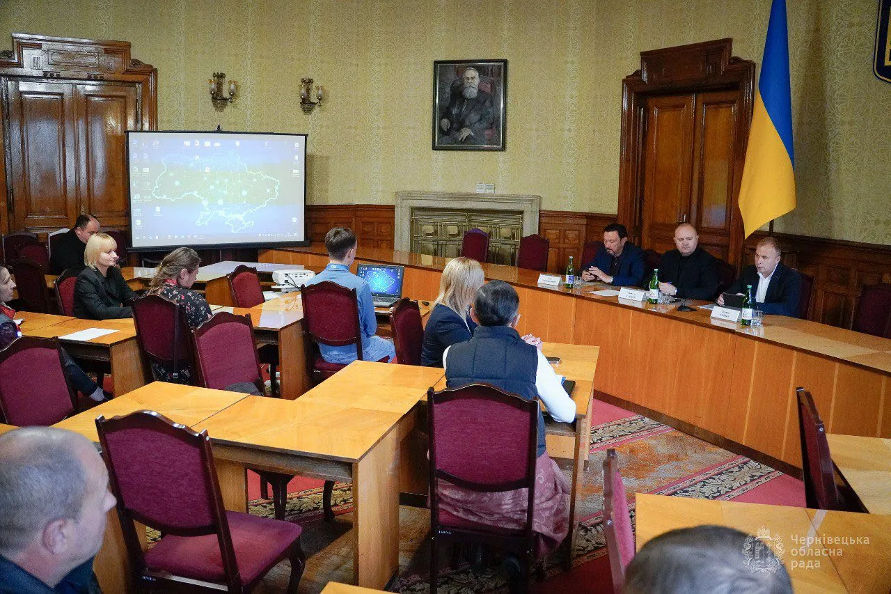 На Буковині зібралися боротися з демографічною кризою: вже розробляють програму.