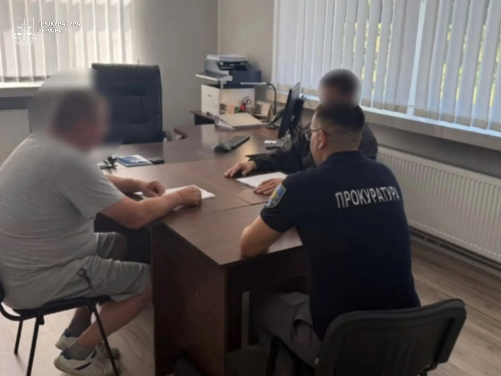 На Буковині екс-директор Нацпарку нелегально нарубав дерев майже на півмільйона