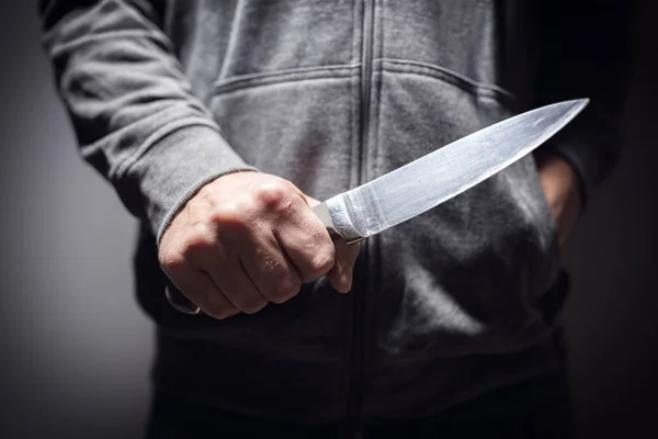 Смертельна суперечка: п’яний чоловік ударив буковинця ножем, потерпілий помер у лікарні