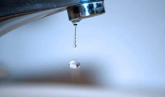 Частина Чернівців залишиться без води вночі з п'ятниці на суботу
