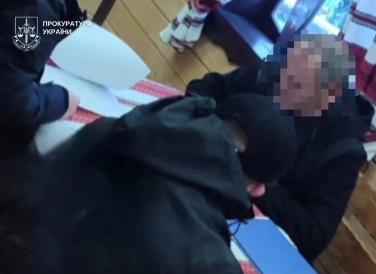 На Буковині депутат стріляв в чоловіка