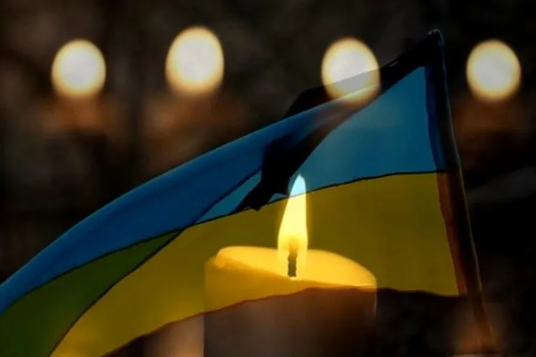 На щиті: Чернівці сьогодні прощаються з двома Героями