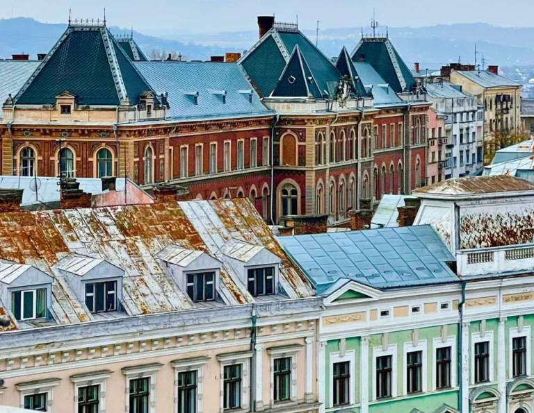 У Чернівецькій обікрали волонтерів під носом в ОВА