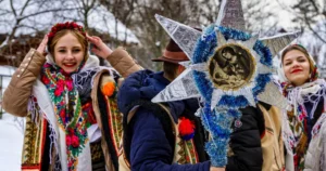 Найкращі колядки та віншування до свята 2025: старі та сучасні для дорослих та дітей
