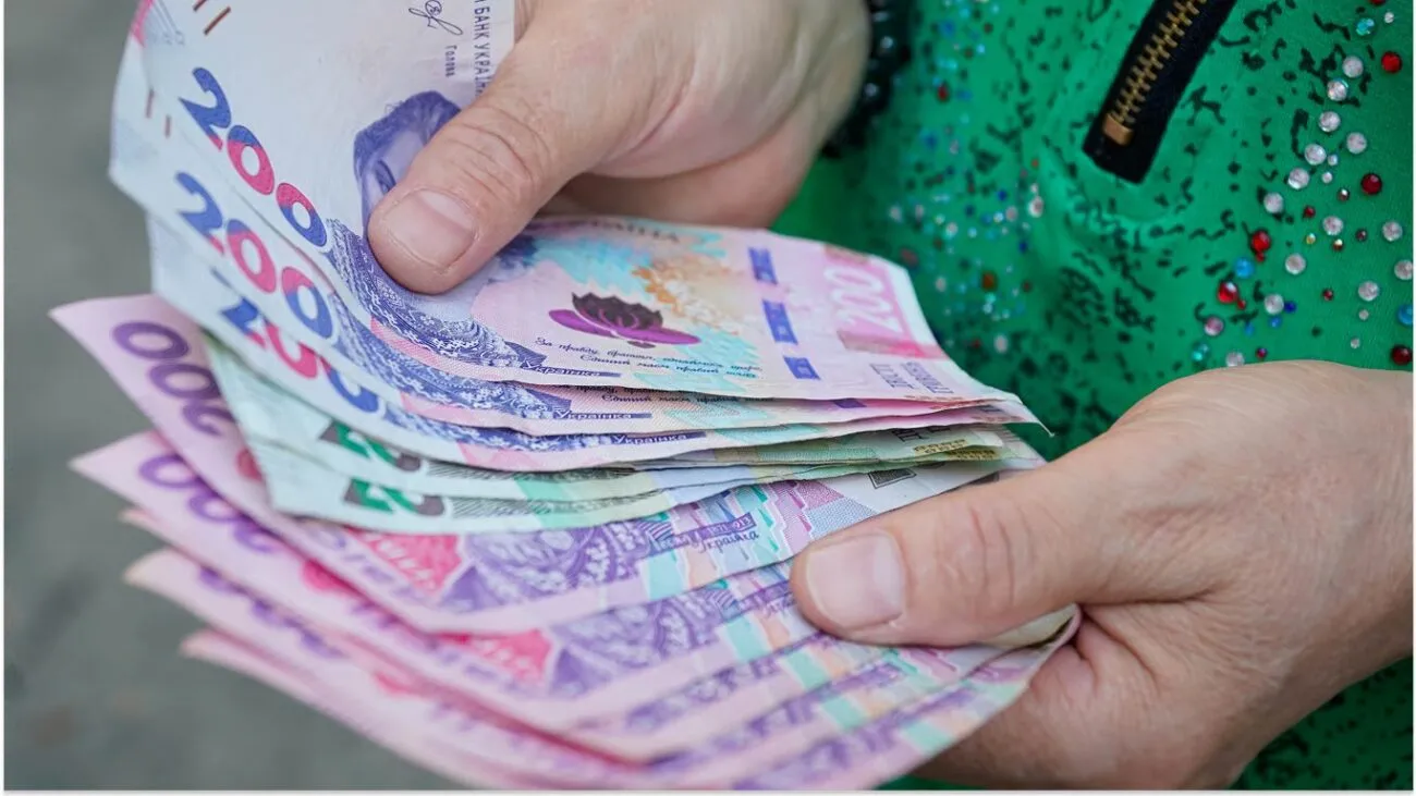 На 700 гривень більше: пенсії буковинців перерахують з 1 березня