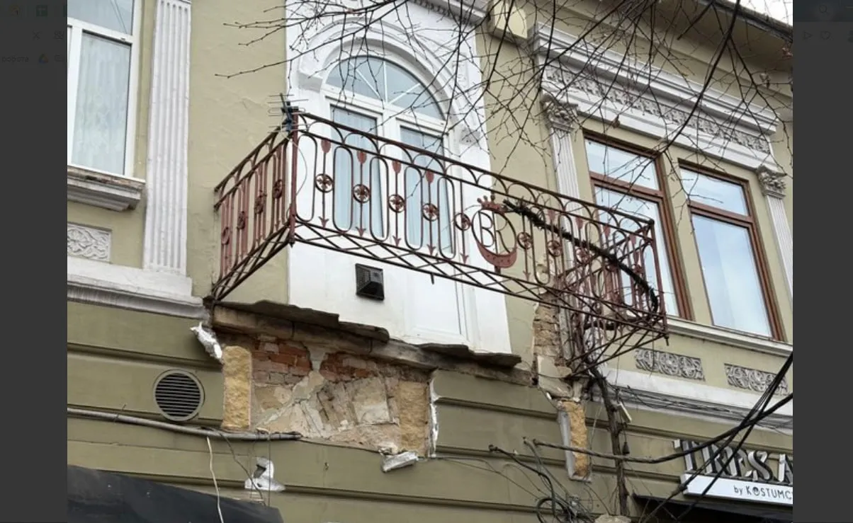 За рік у Чернівцях не відремонтували жодного балкона: чому та що планують робити