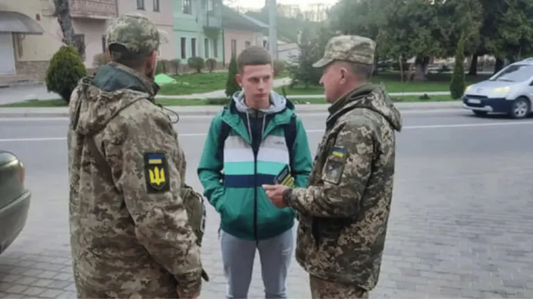 Патрулі ТЦК можуть зникнути з вулиць Чернівців: наступає цифрова мобілізація