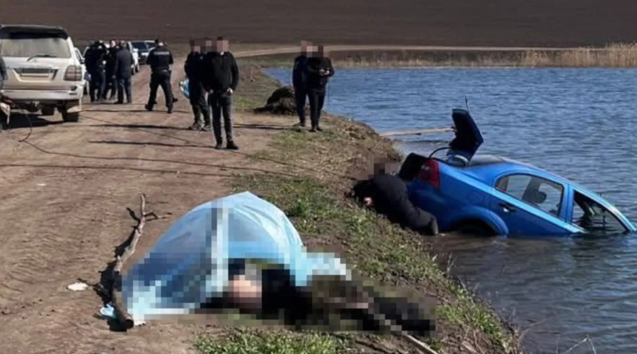 Трагедія на Буковині: рибалка разом з авто з'їхав у водойму