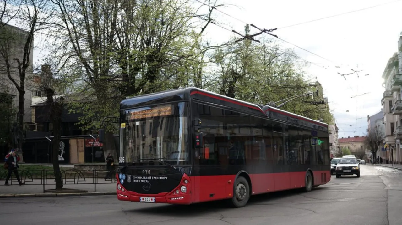 На Великдень тролейбуси у Чернівцях виїдуть на маршрути раніше