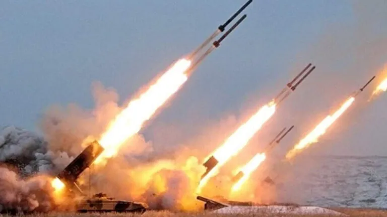 Ворог готує масований удар дронами та ракетами: буковинців  попереджають про затяжні тривоги