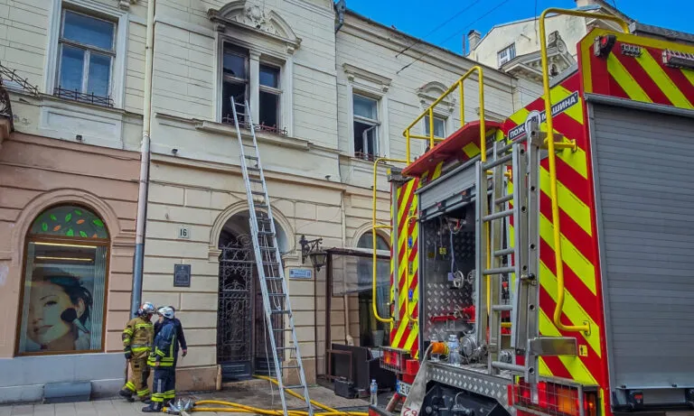 Стало відомо про причини пожежі в центрі Чернівців